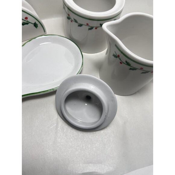 Trisha Holiday Hostess Set Spoon Rest Super Creamer Salt &Pepper Shakers - Picture 4 of 14